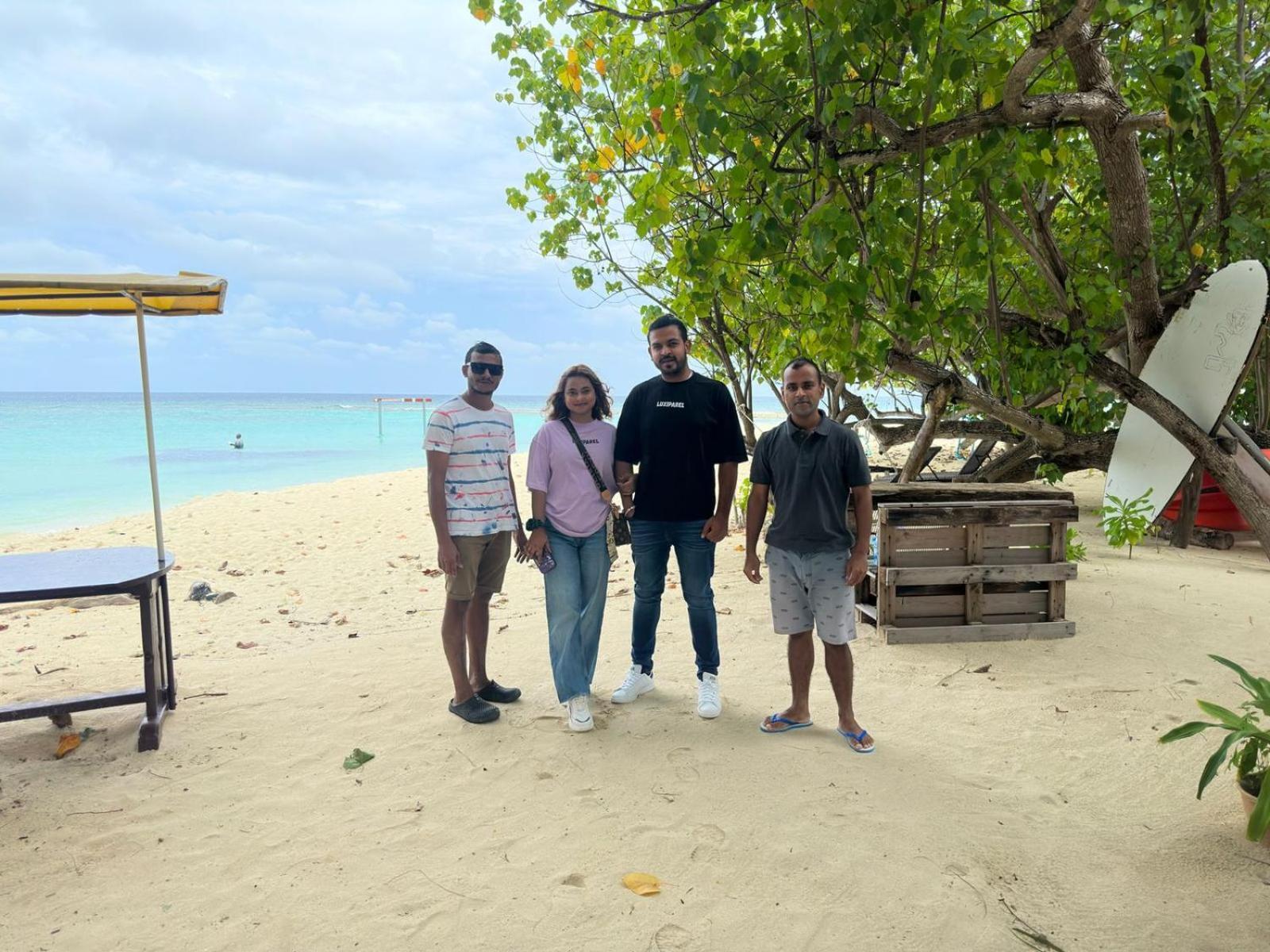 Liberty Guesthouse Maldives Mahibadhoo Bagian luar foto