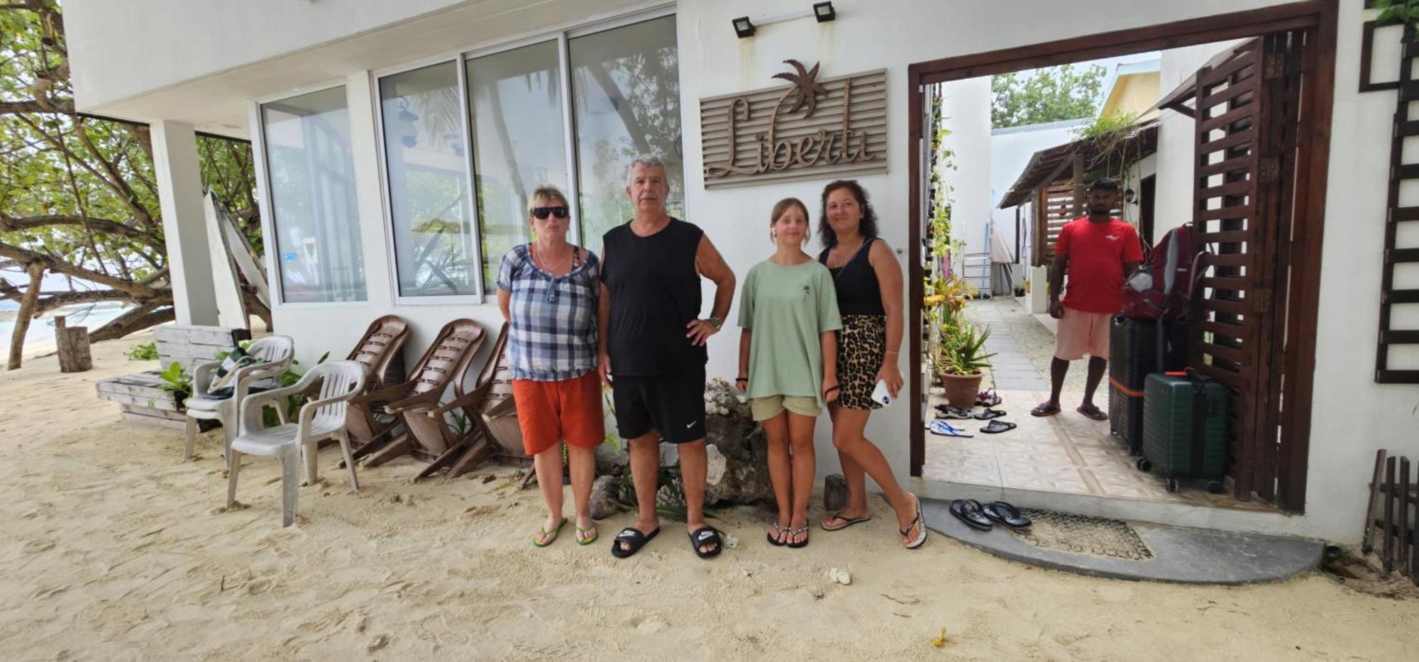 Liberty Guesthouse Maldives Mahibadhoo Bagian luar foto